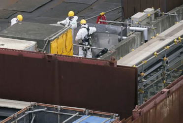 Massive Fukushima cleanup exposes workers to high radiation, stress