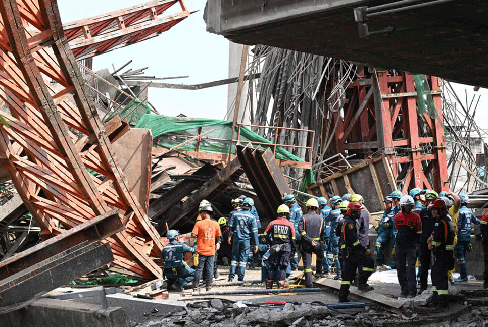 4 killed in Thailand crane collapse