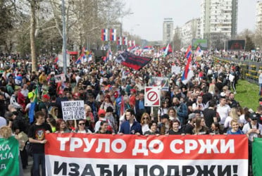 Protesters flood Belgrade in one of biggest anti-govt rallies