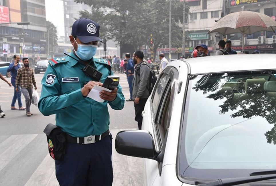 1,445 traffic violation cases filed in Dhaka