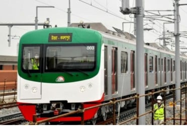 Dhaka Metro services resume as DMTCL staff call off strike