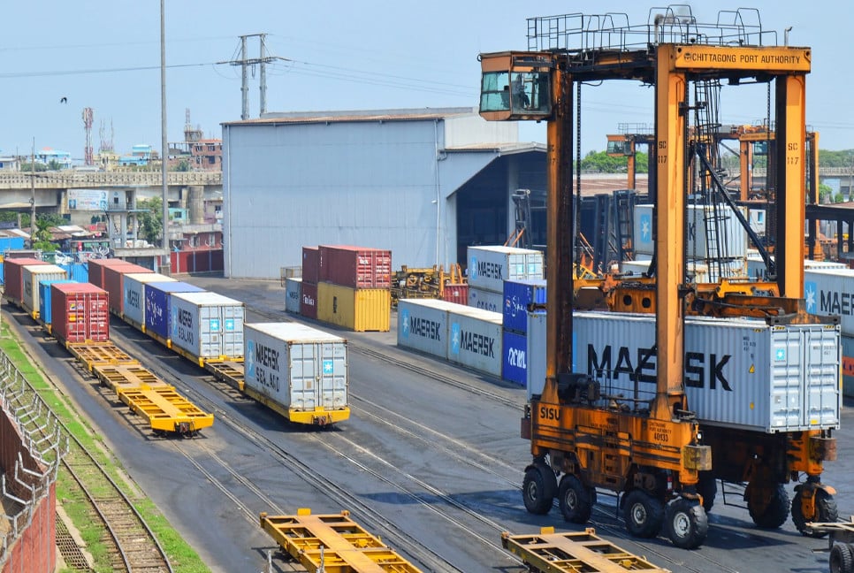 Imports decline in major industrial sectors