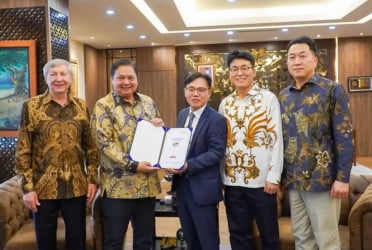 Indonesia expands clean energy, EV cooperation with South Korea