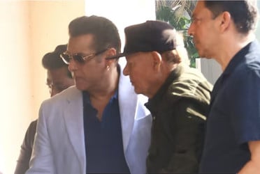 Salman attends Sikandar trailer launch with father