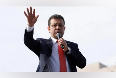 Istanbul mayor arrested ahead of selection to run against Erdogan