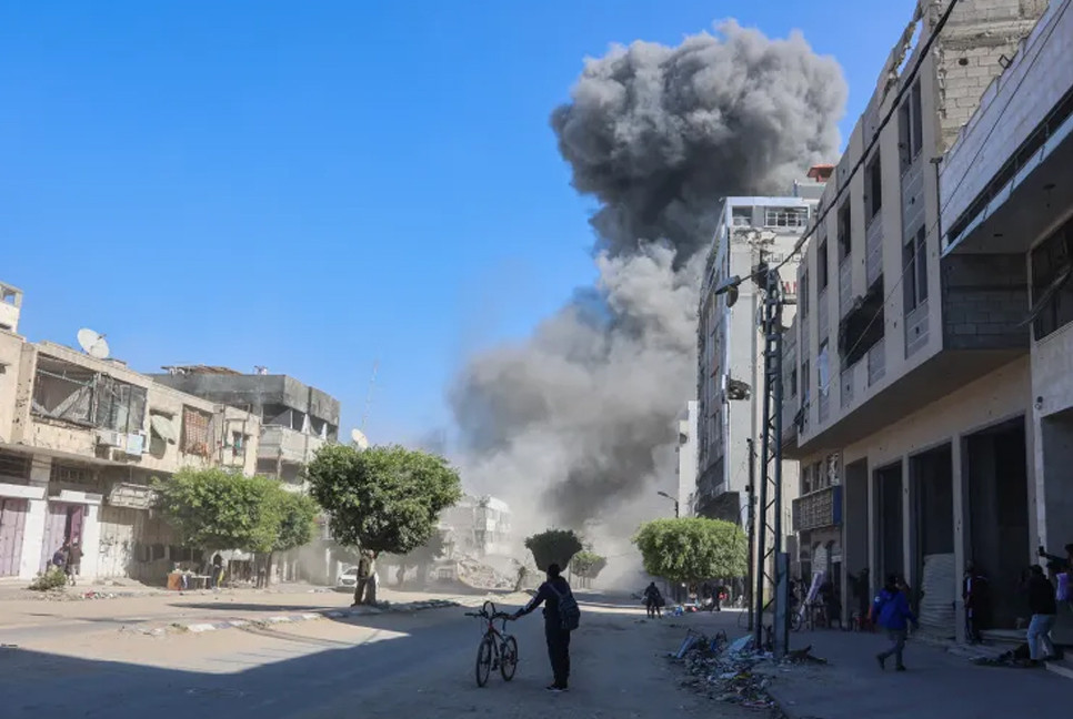 Israel turns two-thirds of Gaza into no-go zones: UN