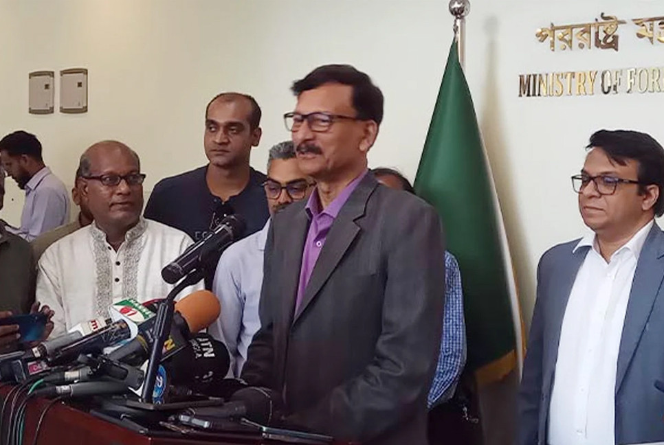 Issuing Indian visas is their affairs: Foreign Advisor