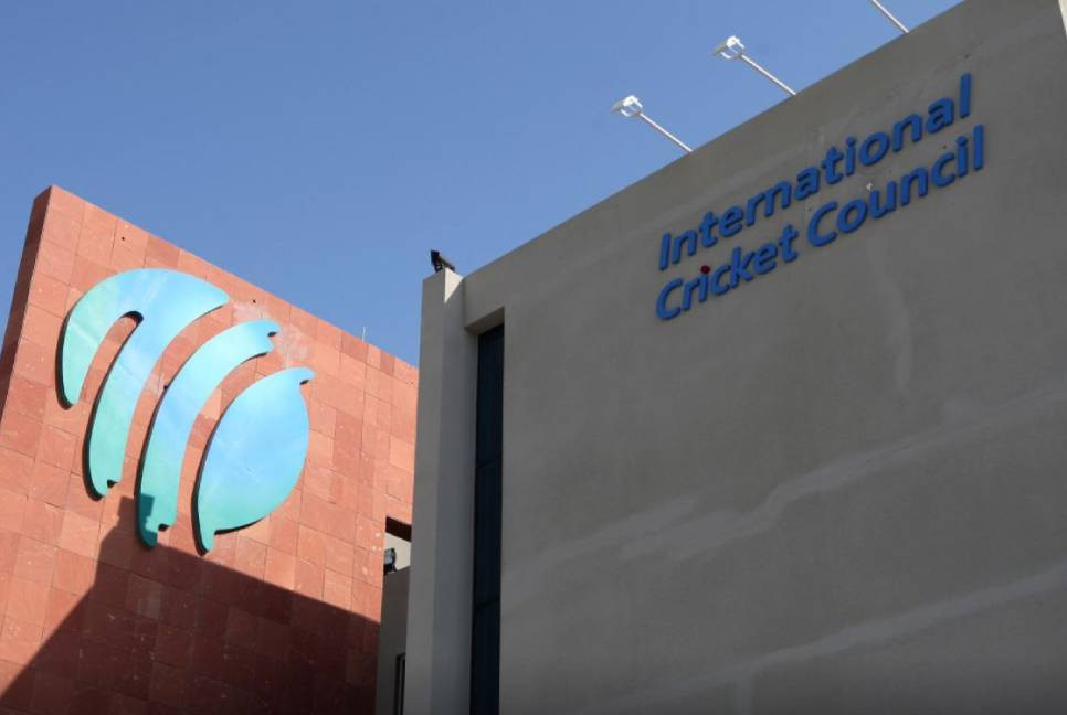 ICC considers revising two-ball rule in ODIs