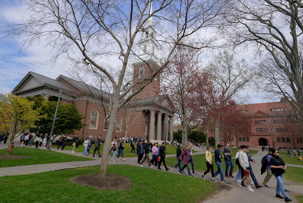 Trump threatens to cut another $1 billion in Harvard funding