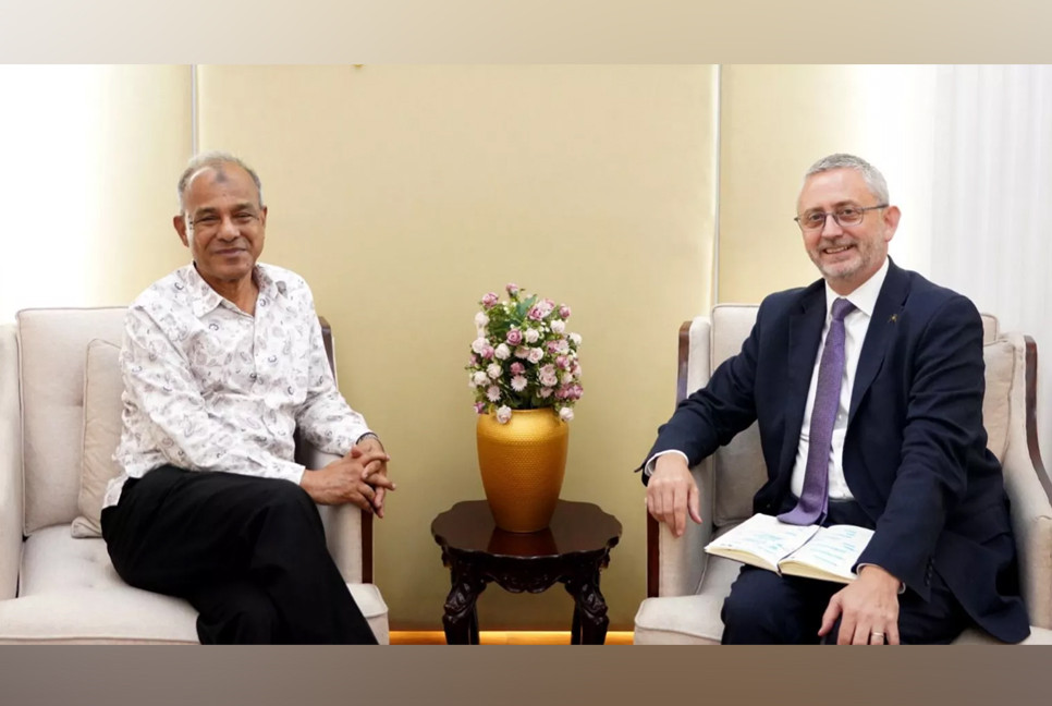 EU urged to open visa centre for Bangladeshis in Dhaka