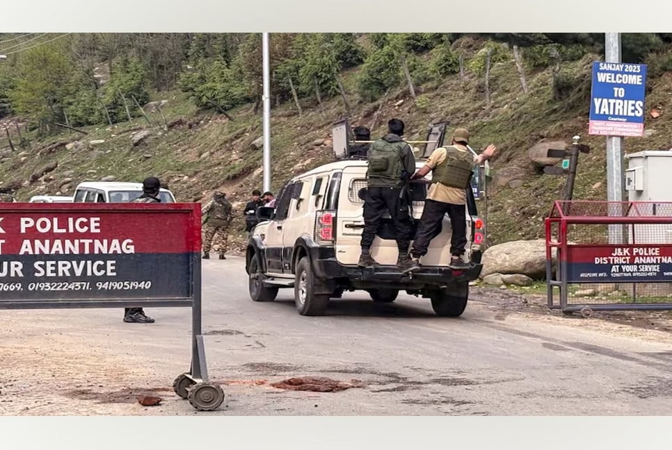26 killed as gunmen open fire on tourists in Indian-administered Kashmir