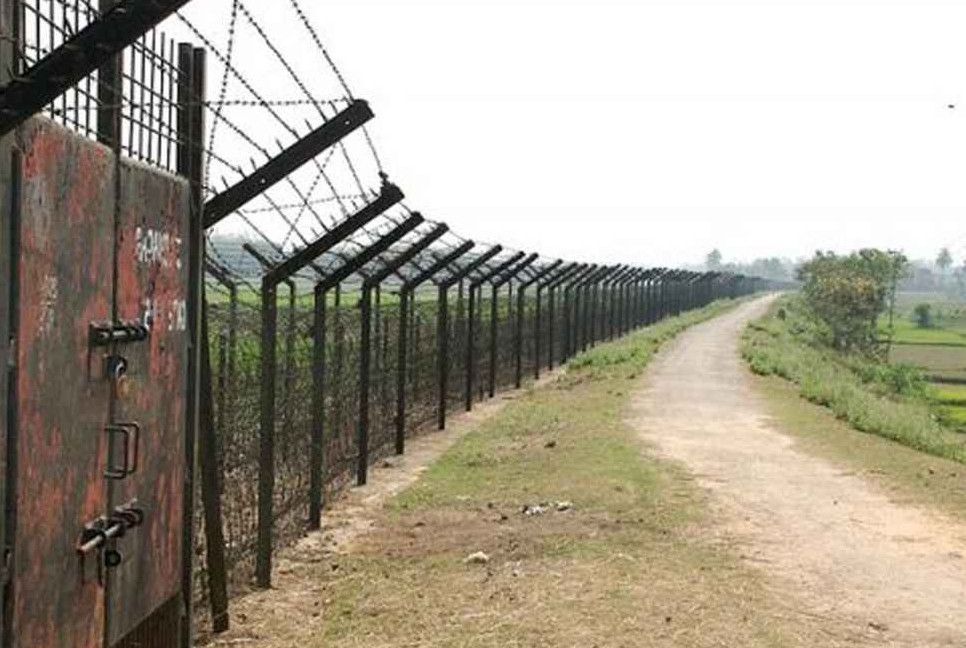 Bangladeshi shot dead by BSF at Maheshpur border