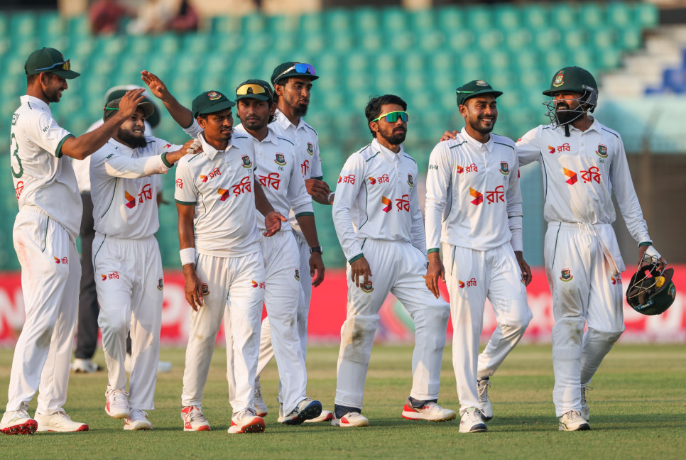 Taijul’s five-for puts Tigers on top after Zimbabwe’s resistance fades