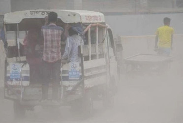 Dhaka chokes again this morning