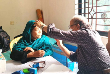 500 patients receive eye treatment in B.Baria with help of Bashundhara