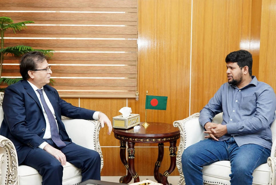 Turkish Ambassador meets Information Adviser
