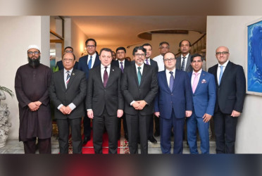 Bangladesh invites Azerbaijani investment, prioritizing renewable energy