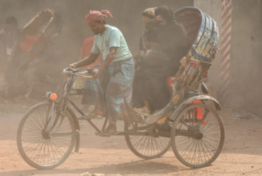 Dhaka’s ‘unhealthy’ air quality persists