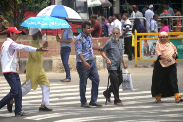 Pedestrians bear the brunt of road fatalities in Dhaka, study finds