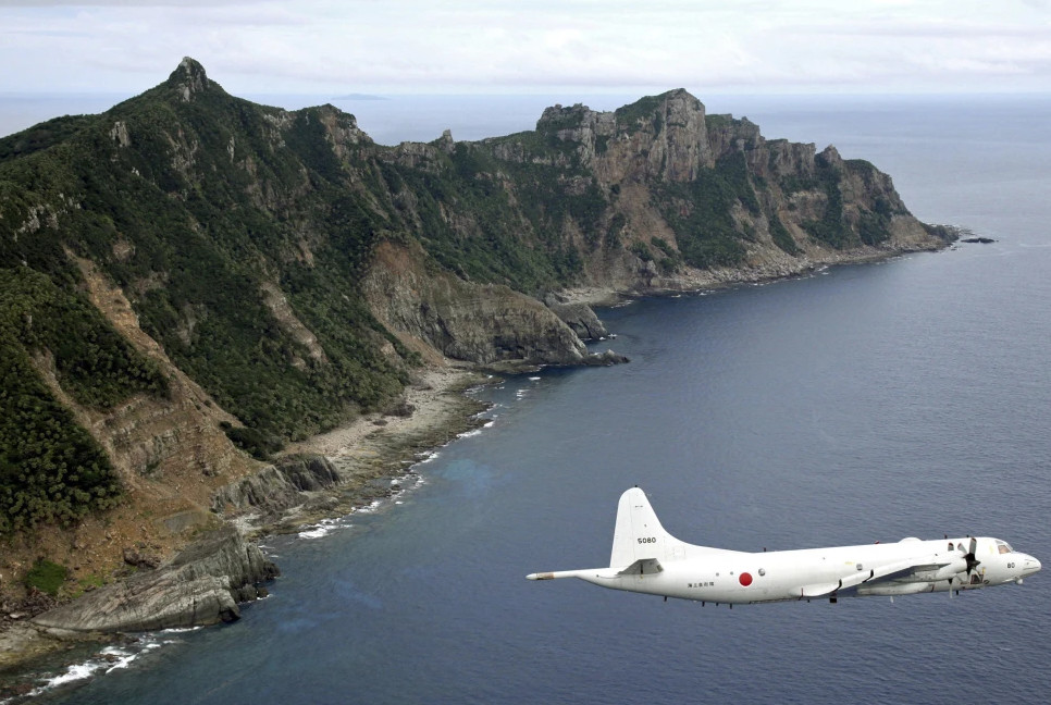 Japan and China accuse each other of violating airspace