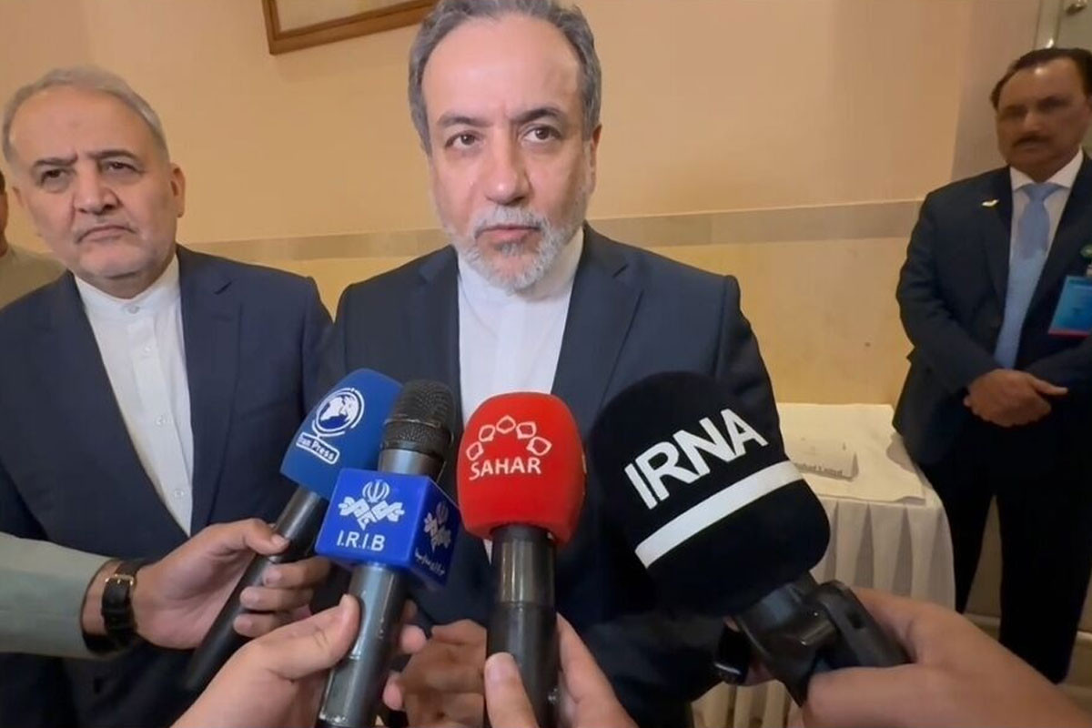 Iran strengthens ties with Pakistan, India, focuses on regional cooperation