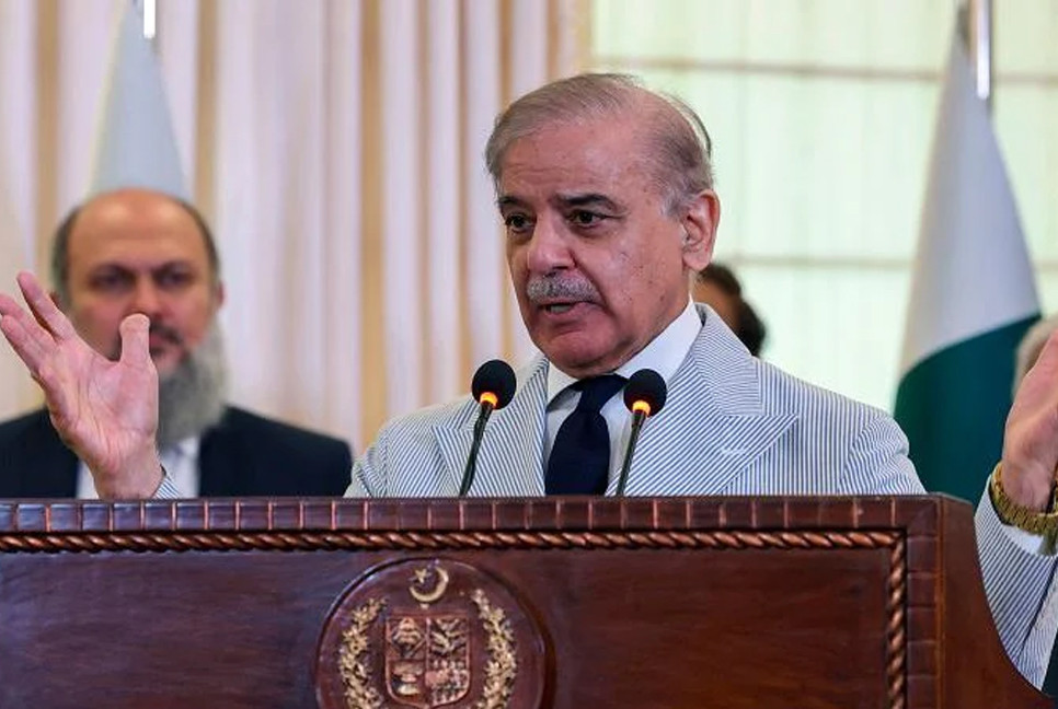 Pakistan PM Sharif postpones official visit to Malaysia