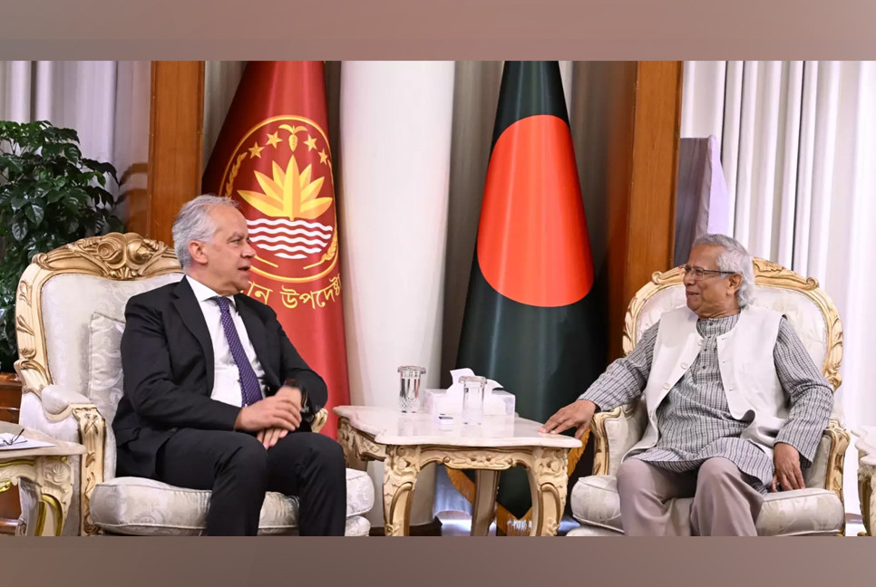 Italy willing to hire more Bangladeshis, minister Matteo tells CA