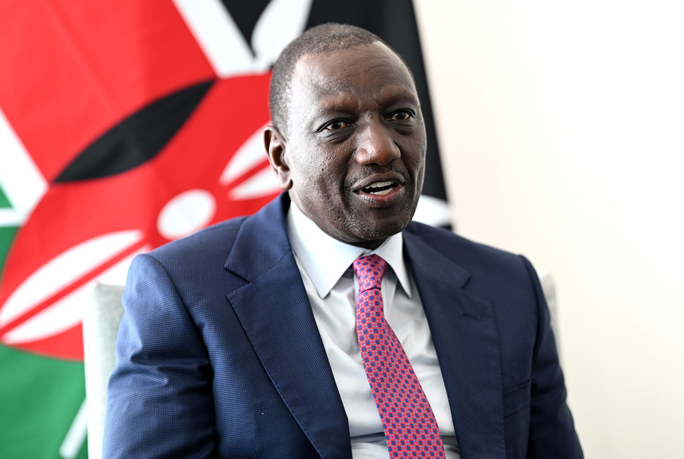Shoe thrown at Kenya’s President Ruto during rally