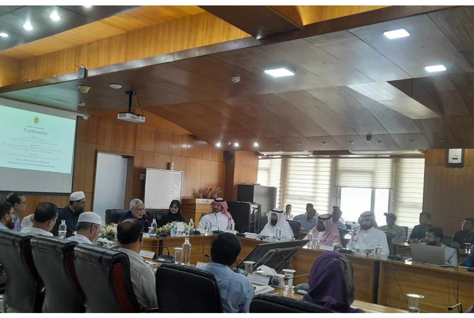 ‘Bangladesh interested in working with Saudi Arabia on LNG, renewable sectors’