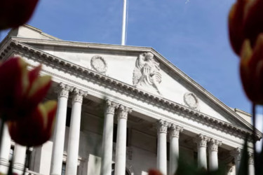 Bank of England expected to cut interest rates amid US tariff threat