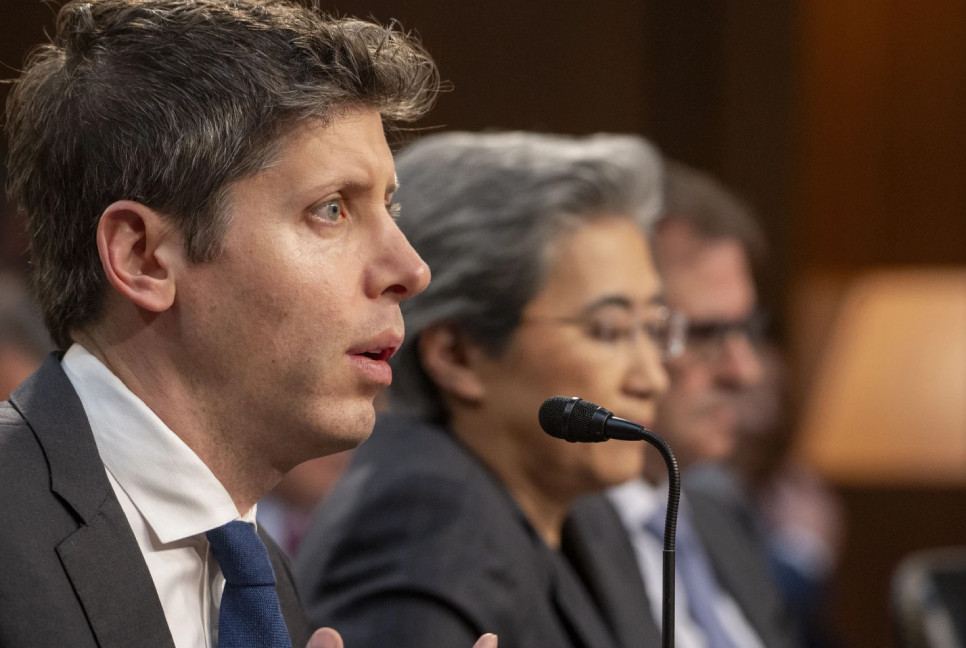 US tech leaders testify to Congress on AI competition with China