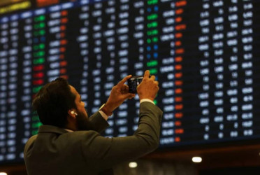 Pakistan Stock Exchange records over 10,000-point surge after ceasefire