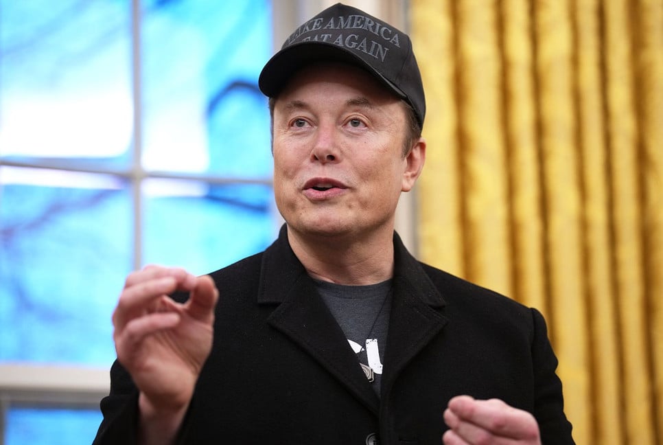 Elon Musk responds to Google CEO and Quora Co-founder