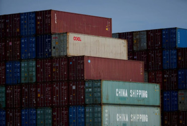US to cut ‘de minimis’ tariff on China shipments to 54% from 120%