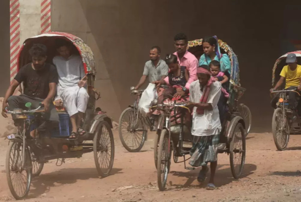 Dhaka’s air quality ‘unhealthy’ this morning