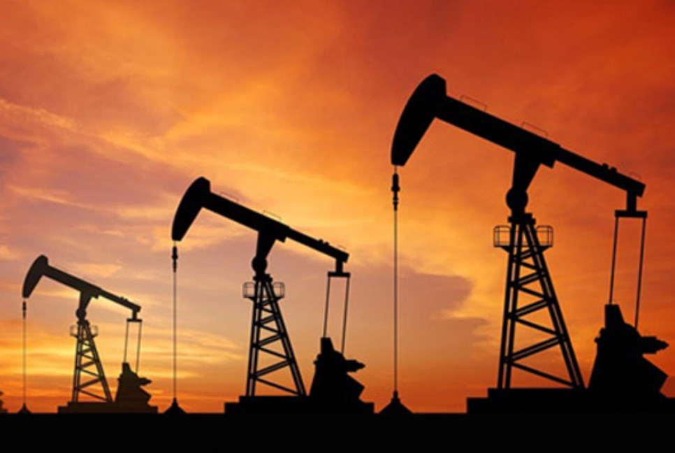 Stocks drop as fresh trade news awaited, oil down on Iran hopes