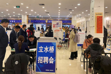 Tariff rollback eases China layoff crisis, but job market struggles continue