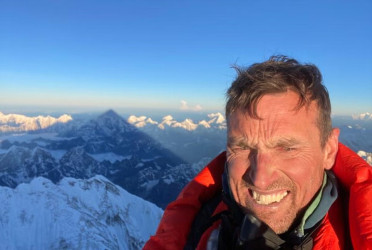 British mountaineer sets new milestone with 19th Everest climb