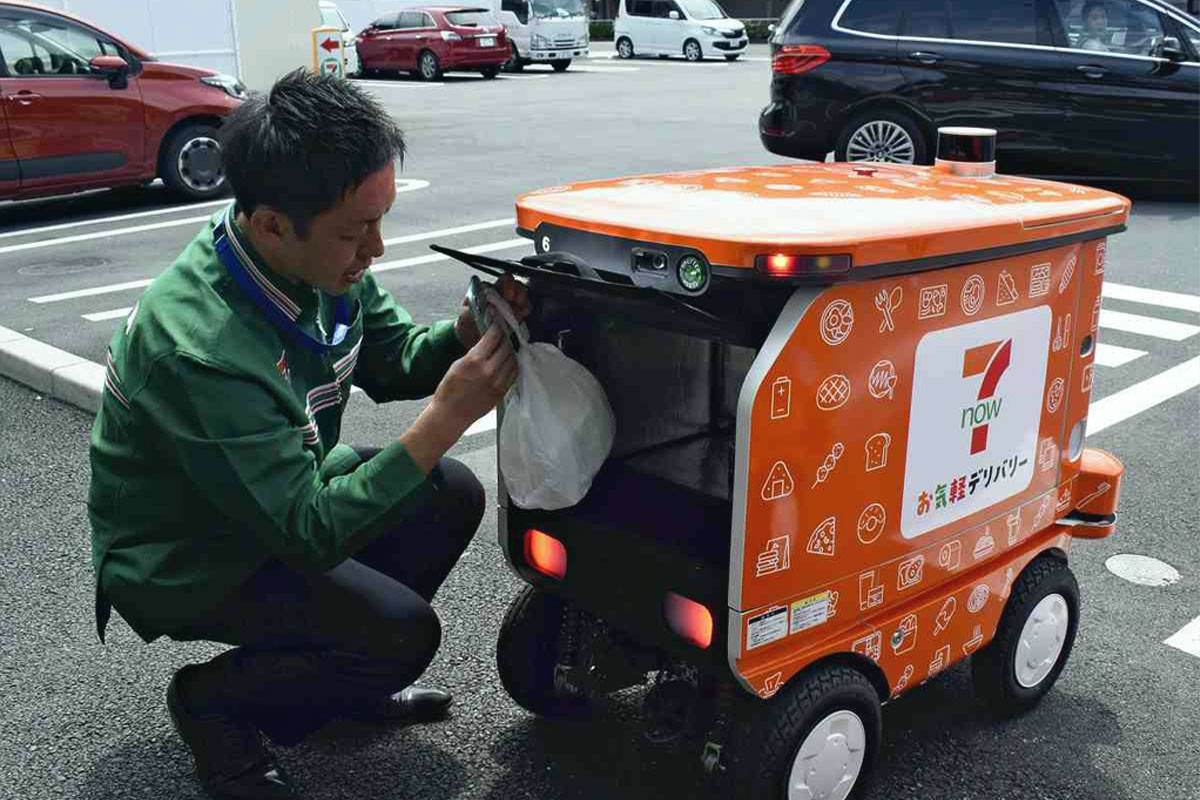 Japanese store pilots ‘robot delivery’ on Tokyo streets amid labor shortage concerns