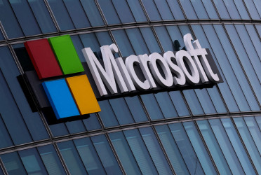 Microsoft to host competing AI models on its cloud, debuts AI coding agent