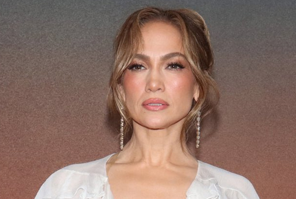 Jennifer Lopez sued in copyright case for posting photos of herself