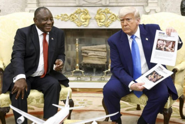 Trump ambushes S African president with claim of Afrikaners being 'persecuted'
