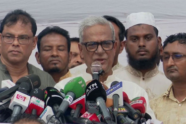 Farroque to Yunus: “You represent 180 million, we don’t want your resignation”