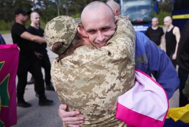Russia, Ukraine each free first 390 prisoners in start of war's biggest swap