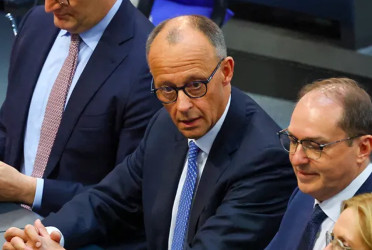 Germany defies Russia, lifts range restrictions on Ukraine weapons