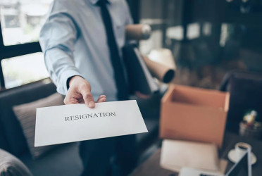 Why some employees want to quit jobs; rising costs rank higher than career growth