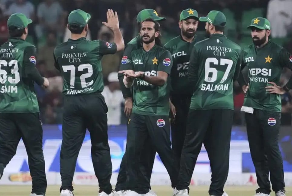 Shadab, Hasan star as Pakistan register easy T20I win over Bangladesh