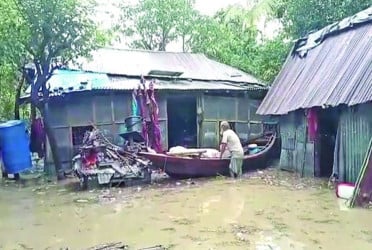 People in great flood-ridden danger again