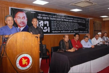 Only weapon for solution is people of Bangladesh: Amir Khasru