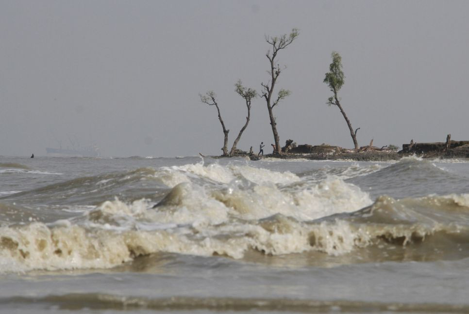 Deep depression batters coast: Floods, deaths, disruptions